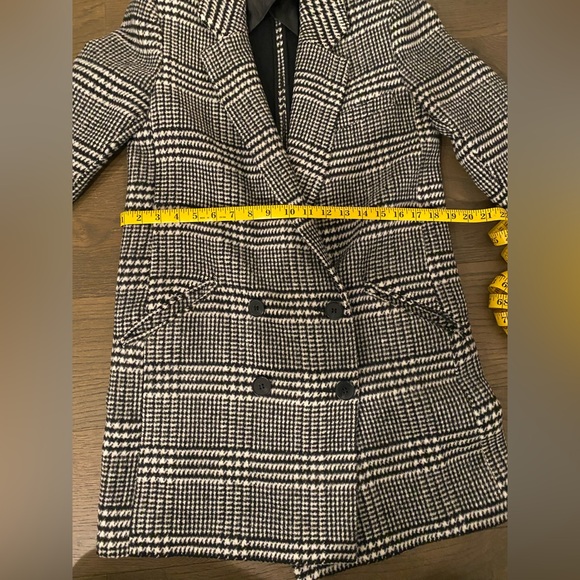 ASOS black and white coat, US 4 - Picture 6 of 7